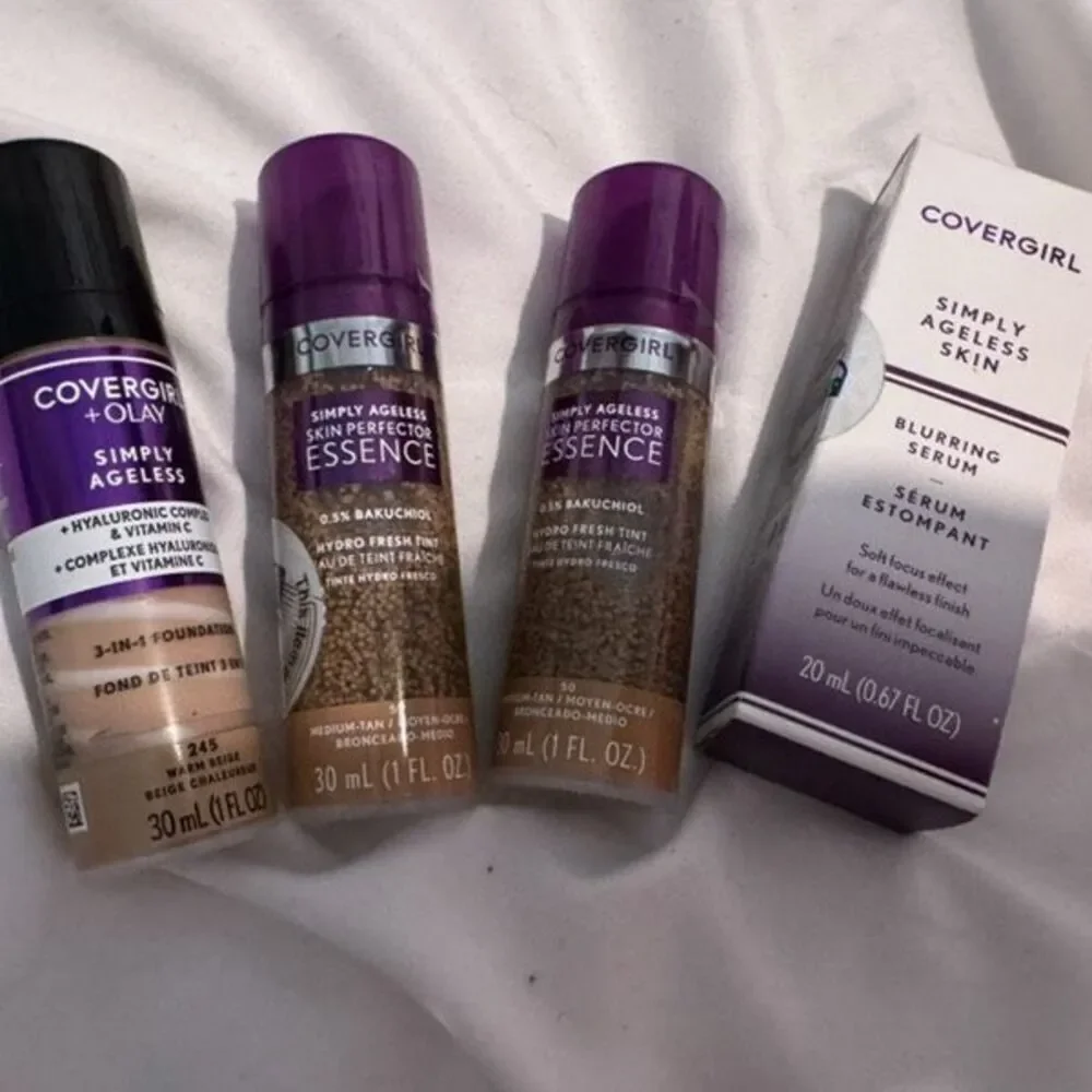 Cover girl x Olay 4x medium 3 in 1 essence + foundation makeup + blurring primer
